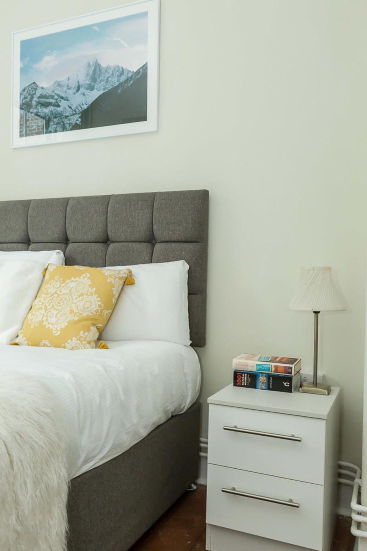 Convenient 2 Bedroom Apartment In Waterloo London Luaran gambar